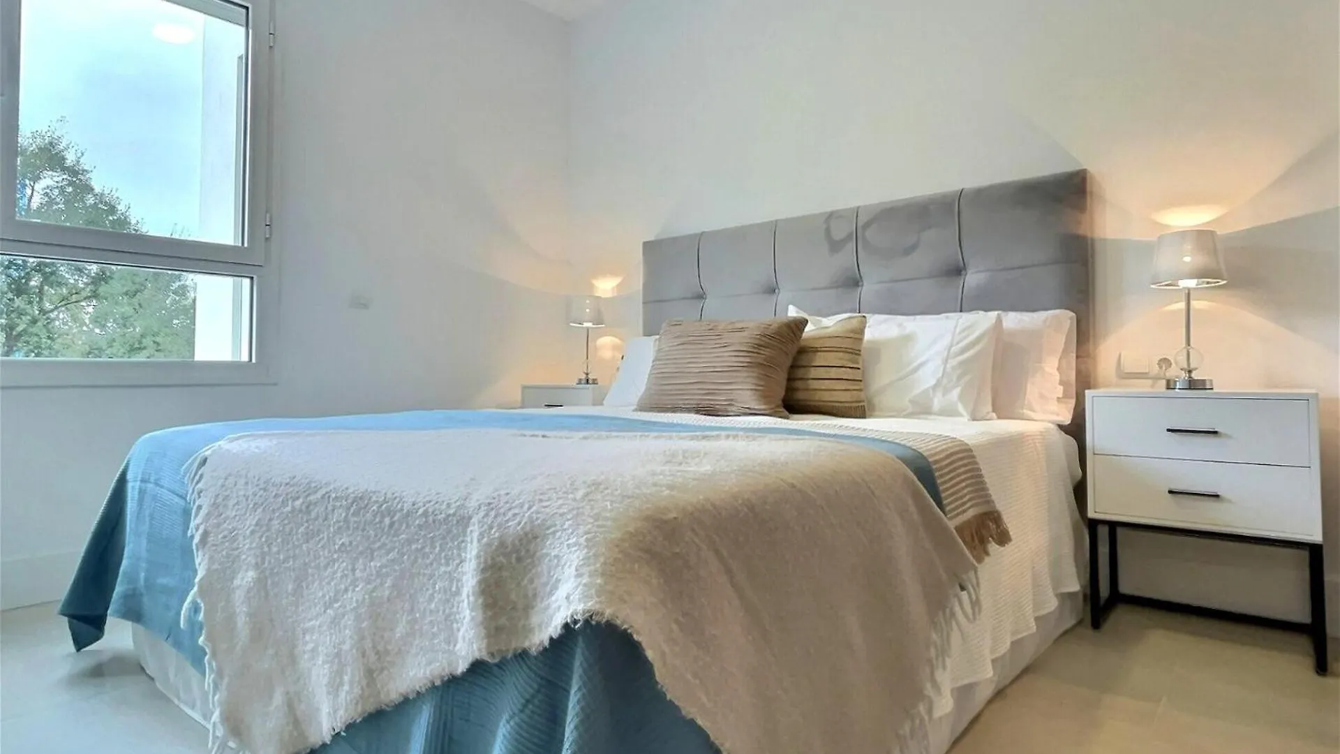 アパート Experience Unrivalled Luxury At Emerald Greens Your Exclusive Retreat In The Heart Of San Roque Club Resort アルカイデサ スペイン